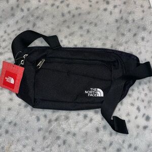 The North Face Small shoulder or belt bag Black NEW